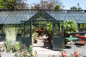 Vestibule Greenhouse